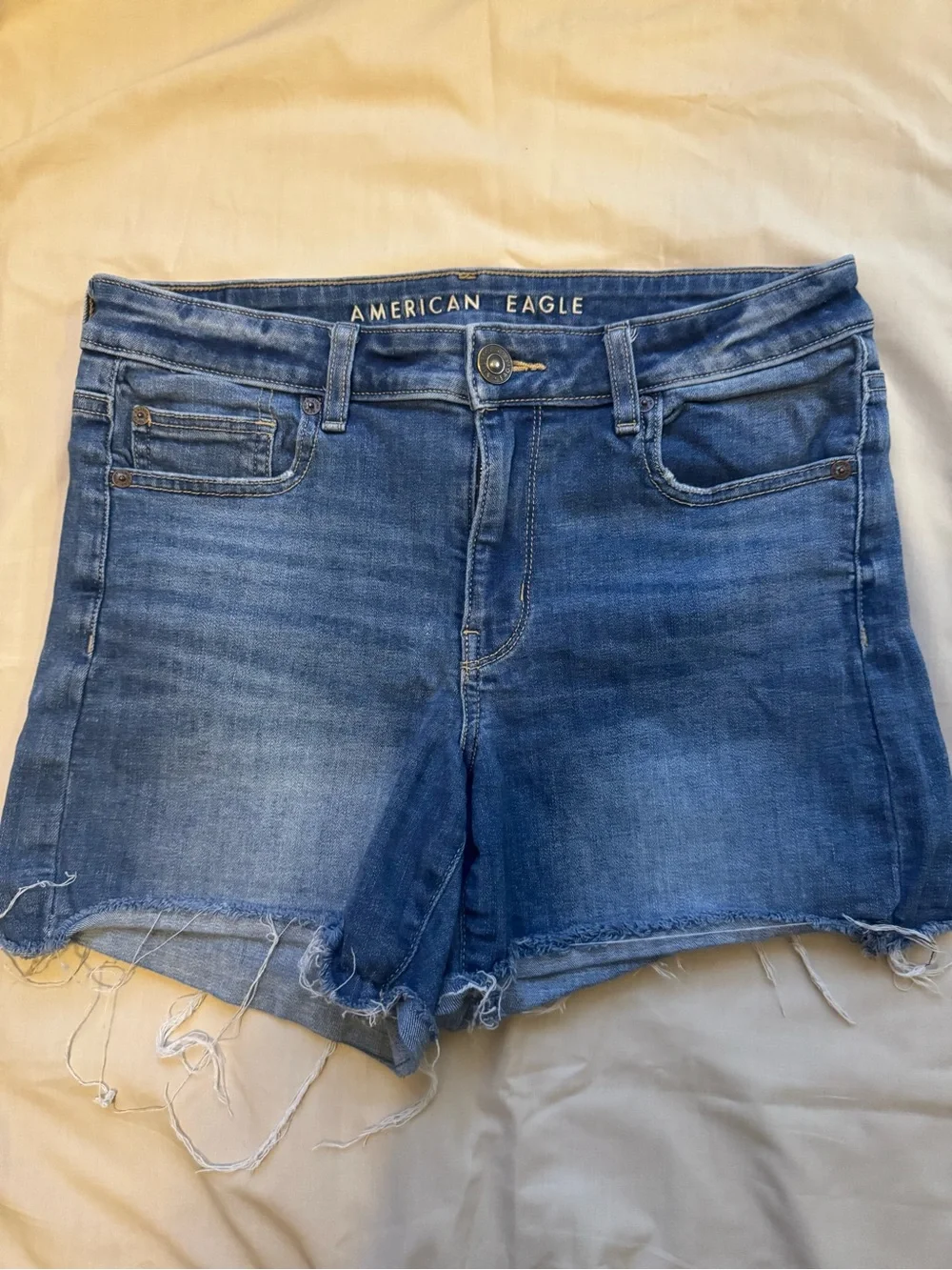American Eagle Denim Cutoff Shorts Size 8 Raw Hem Festival Summer